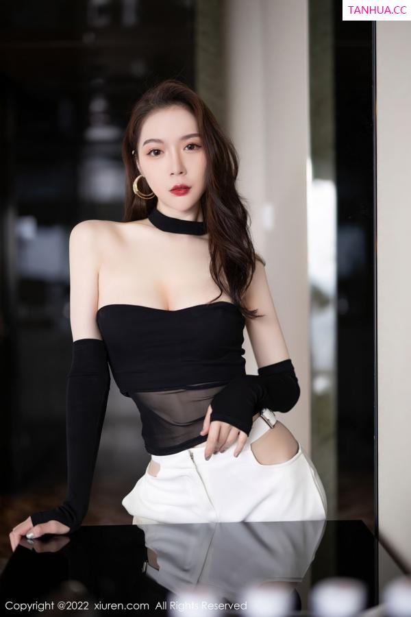 梦心玥  [XiuRen]高清写真图 2022.08.24 No.5487 梦心玥第19张图片